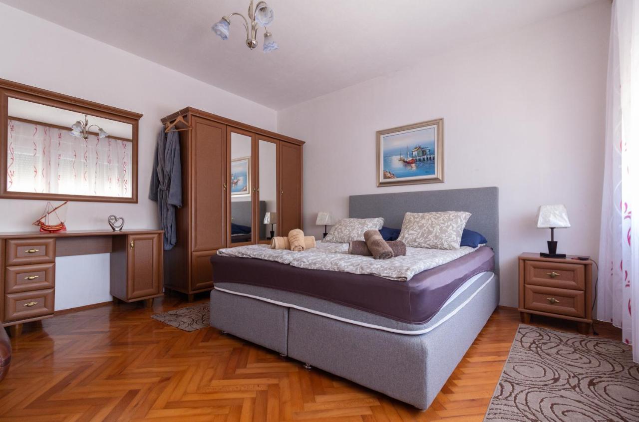 Apartments Ruza Dragove Dugi Otok エクステリア 写真